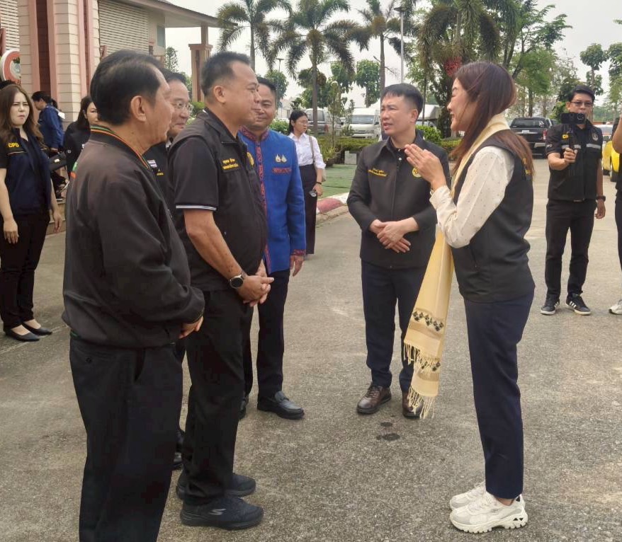 title - ส.ป.ก.ร่วมติดตามรัฐมนตรีช่วยว่าการกระทรวงเกษตรและสหกรณ์ (นางสาวปิยะรัฐชย์ ติยะไพรัช) ลงพื้นที่การตรวจราชการในจังหวัดเชียงราย